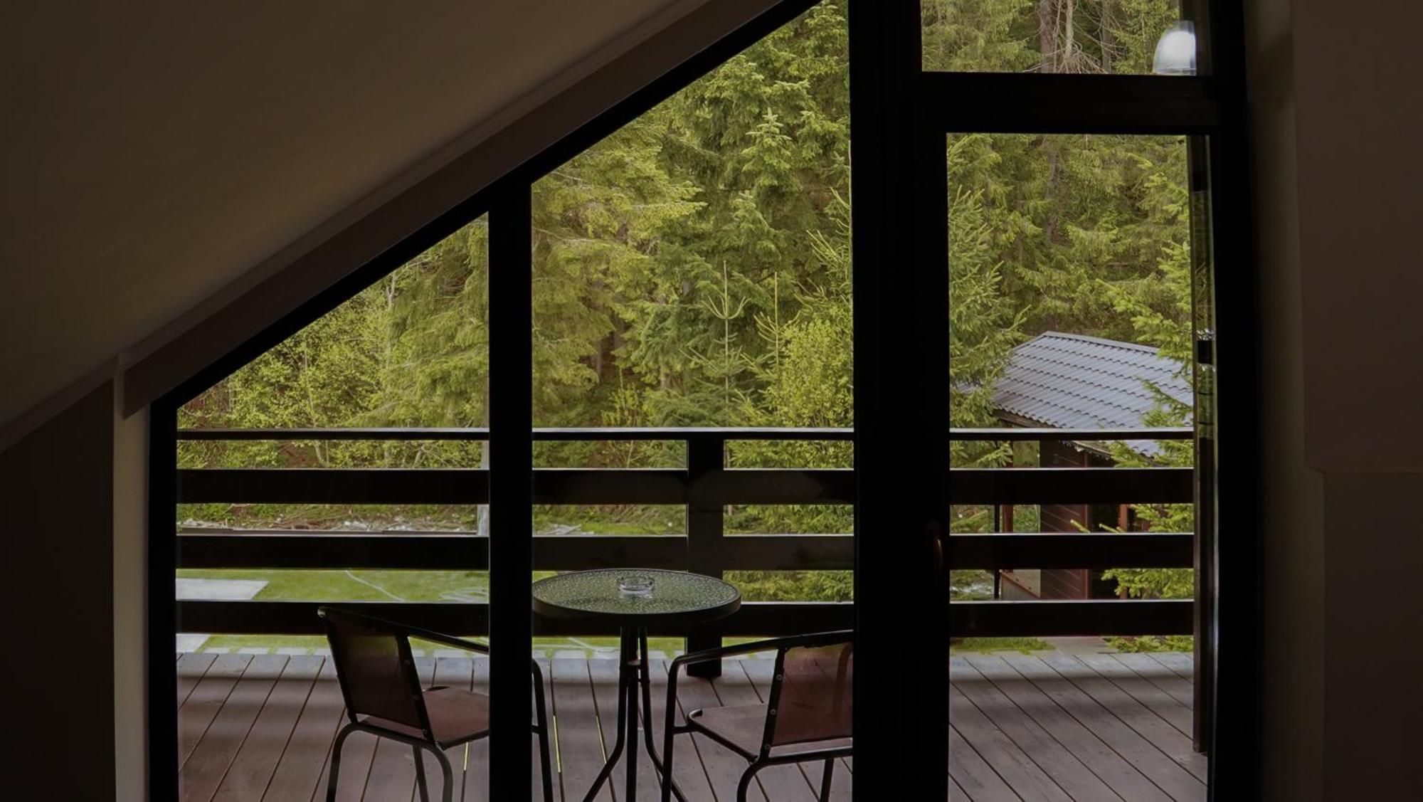 Berghaus Bukovel Villa Exteriör bild