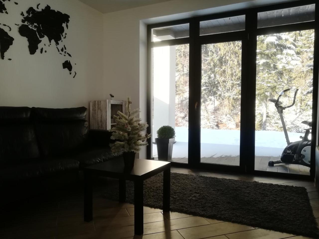 Berghaus Bukovel Villa Exteriör bild